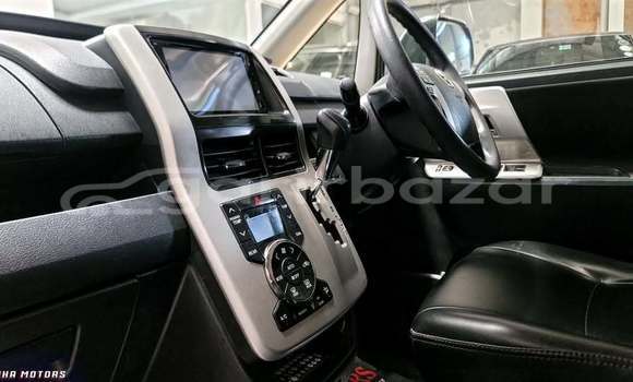 Buy Used 2012 Toyota Noah in Dhaka, Dhaka Buy Used 2012 Toyota Noah in Dhaka, Dhaka