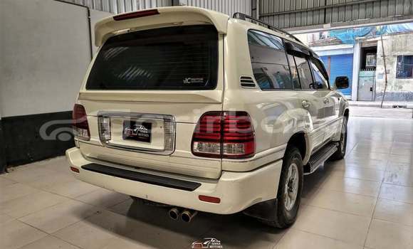 Buy Used 2000 Lexus LX in Dhaka, Dhaka Buy Used 2000 Lexus LX in Dhaka, Dhaka