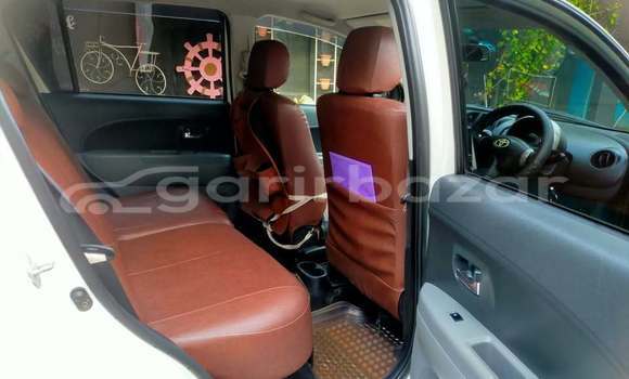 কেনা ব্যবহৃত Toyota passo White গাড়ী মধ্যে ঢাকা মধ্যে Dhaka কেনা ব্যবহৃত Toyota passo White গাড়ী মধ্যে ঢাকা মধ্যে Dhaka