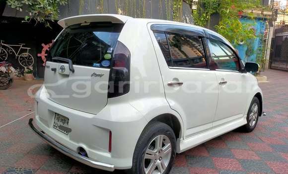 কেনা ব্যবহৃত Toyota passo White গাড়ী মধ্যে ঢাকা মধ্যে Dhaka কেনা ব্যবহৃত Toyota passo White গাড়ী মধ্যে ঢাকা মধ্যে Dhaka