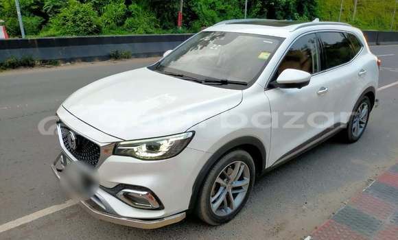 কেনা ব্যবহৃত MG hs White গাড়ী মধ্যে ঢাকা মধ্যে Dhaka কেনা ব্যবহৃত MG hs White গাড়ী মধ্যে ঢাকা মধ্যে Dhaka