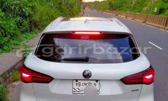কেনা ব্যবহৃত MG hs White গাড়ী মধ্যে ঢাকা মধ্যে Dhaka কেনা ব্যবহৃত MG hs White গাড়ী মধ্যে ঢাকা মধ্যে Dhaka