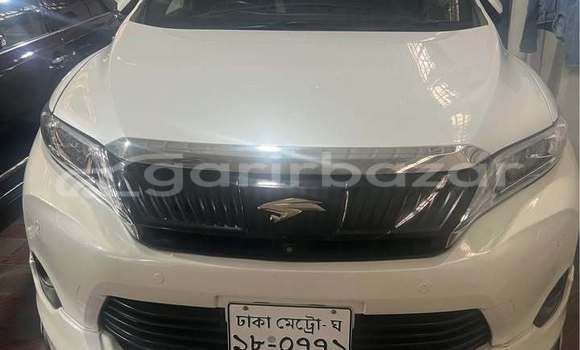 Buy Used 2015 Toyota Esquire gi premium 2019 in Dhaka, Dhaka Buy Used 2015 Toyota Esquire gi premium 2019 in Dhaka, Dhaka