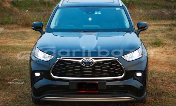 Buy Used 2022 Toyota Highlander in Dhaka, Dhaka Buy Used 2022 Toyota Highlander in Dhaka, Dhaka