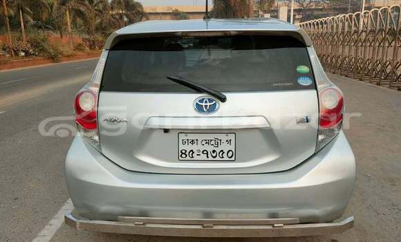 Buy Used 2013 Toyota Aqua in Dhaka, Dhaka Buy Used 2013 Toyota Aqua in Dhaka, Dhaka