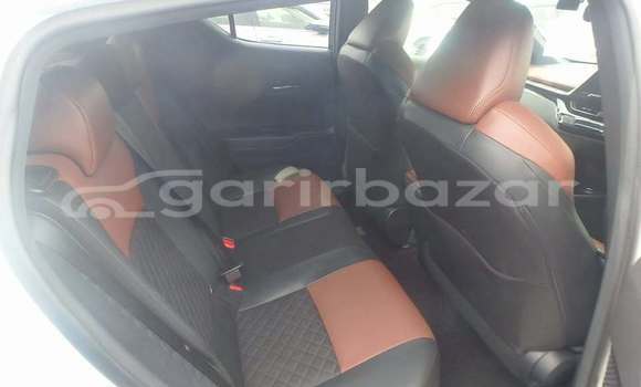 কেনা ব্যবহৃত Toyota C-hr Black গাড়ী মধ্যে ঢাকা মধ্যে Dhaka কেনা ব্যবহৃত Toyota C-hr Black গাড়ী মধ্যে ঢাকা মধ্যে Dhaka