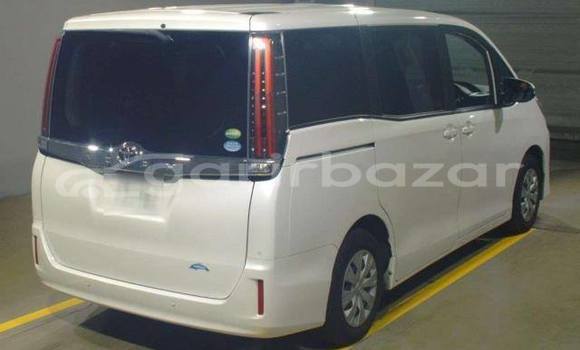 কেনা ব্যবহৃত Toyota Noah White গাড়ী মধ্যে ঢাকা মধ্যে Dhaka কেনা ব্যবহৃত Toyota Noah White গাড়ী মধ্যে ঢাকা মধ্যে Dhaka