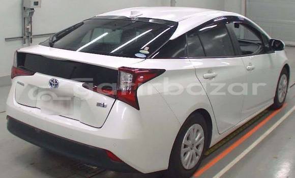 কেনা ব্যবহৃত Toyota prius White গাড়ী মধ্যে ঢাকা মধ্যে Dhaka কেনা ব্যবহৃত Toyota prius White গাড়ী মধ্যে ঢাকা মধ্যে Dhaka