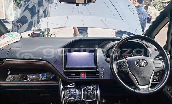 Buy Used 2015 Toyota Esquire in Dhaka, Dhaka Buy Used 2015 Toyota Esquire in Dhaka, Dhaka