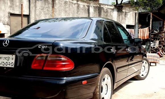 Buy Used 2004 Mercedes-Benz E-class in Dhaka, Dhaka Buy Used 2004 Mercedes-Benz E-class in Dhaka, Dhaka