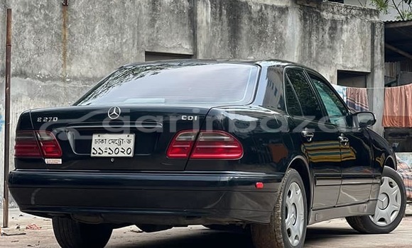 Buy Used 2004 Mercedes-Benz E-class in Dhaka, Dhaka Buy Used 2004 Mercedes-Benz E-class in Dhaka, Dhaka