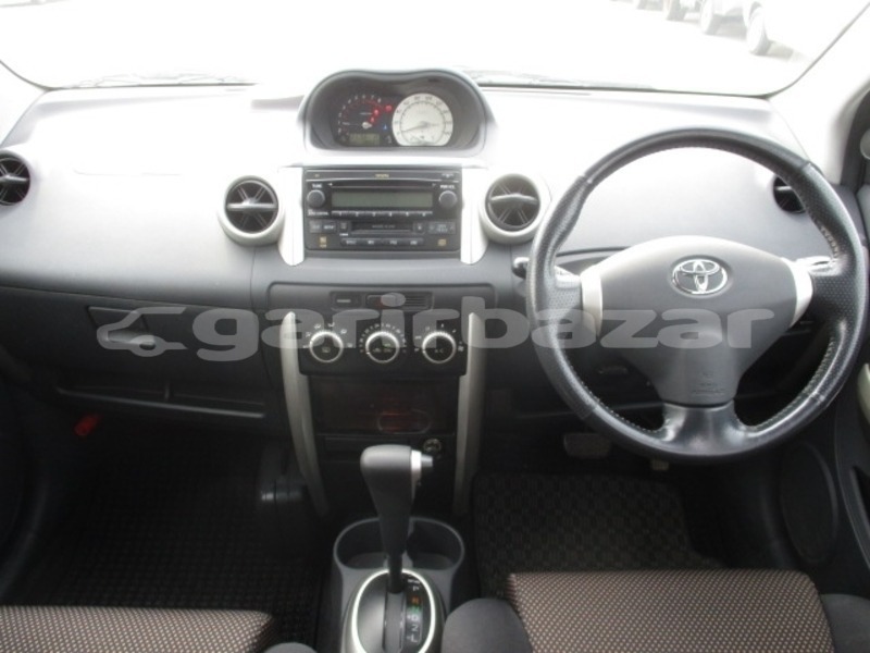 Big with watermark toyota ist dhaka dhaka 5342