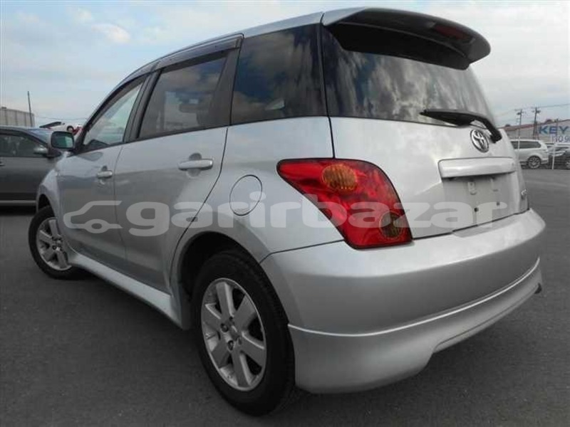 Big with watermark toyota ist dhaka dhaka 5342