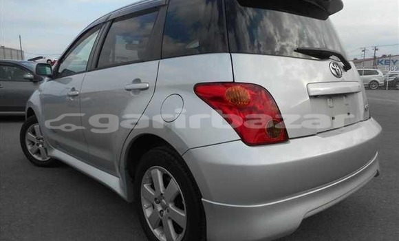 Buy Used 2004 Toyota IST in Dhaka, Dhaka Buy Used 2004 Toyota IST in Dhaka, Dhaka