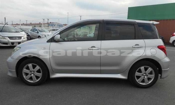 Buy Used 2004 Toyota IST in Dhaka, Dhaka Buy Used 2004 Toyota IST in Dhaka, Dhaka