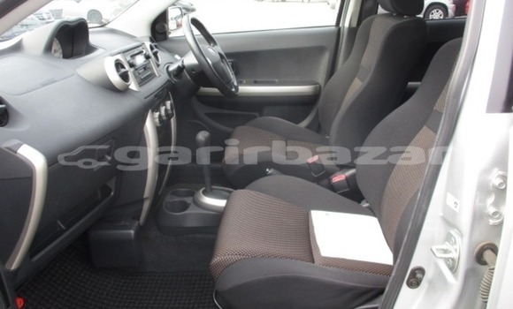 Buy Used 2004 Toyota IST in Dhaka, Dhaka Buy Used 2004 Toyota IST in Dhaka, Dhaka