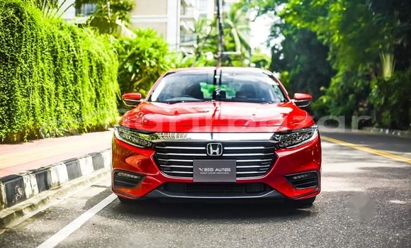 Buy Used 2018 Honda Insight in Dhaka, Dhaka Buy Used 2018 Honda Insight in Dhaka, Dhaka