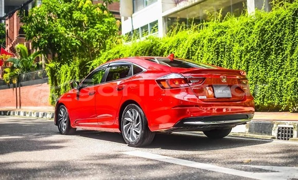 Buy Used 2018 Honda Insight in Dhaka, Dhaka Buy Used 2018 Honda Insight in Dhaka, Dhaka