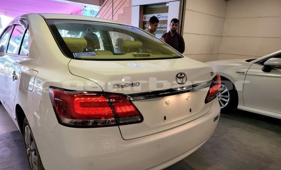 Buy Import 2017 Toyota Premio in Dhaka, Dhaka Buy Import 2017 Toyota Premio in Dhaka, Dhaka