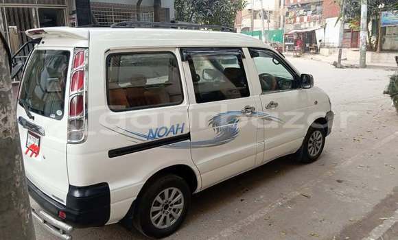 কেনা ব্যবহৃত Toyota Noah White গাড়ী মধ্যে ঢাকা মধ্যে Dhaka কেনা ব্যবহৃত Toyota Noah White গাড়ী মধ্যে ঢাকা মধ্যে Dhaka