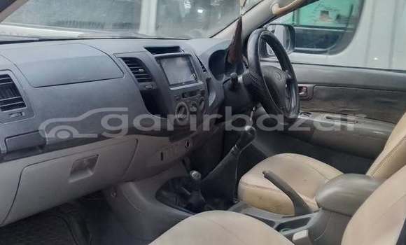 কেনা ব্যবহৃত Toyota Hilux Black গাড়ী মধ্যে ঢাকা মধ্যে Dhaka কেনা ব্যবহৃত Toyota Hilux Black গাড়ী মধ্যে ঢাকা মধ্যে Dhaka