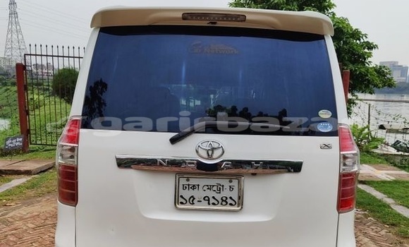 Buy Used 2010 Toyota Noah in Dhaka, Dhaka Buy Used 2010 Toyota Noah in Dhaka, Dhaka