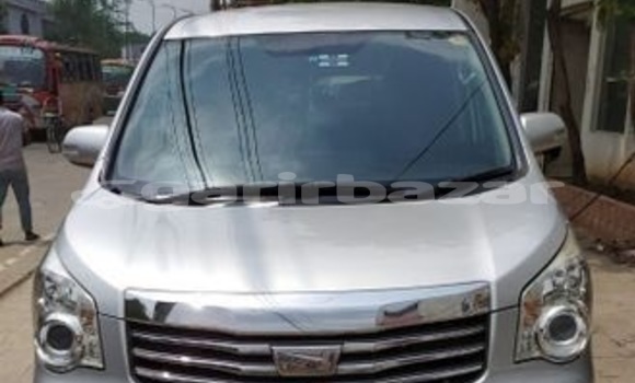 কেনা ব্যবহৃত Toyota Noah Silver গাড়ী মধ্যে ঢাকা মধ্যে Dhaka কেনা ব্যবহৃত Toyota Noah Silver গাড়ী মধ্যে ঢাকা মধ্যে Dhaka