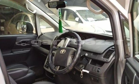 কেনা ব্যবহৃত Toyota Noah Silver গাড়ী মধ্যে ঢাকা মধ্যে Dhaka কেনা ব্যবহৃত Toyota Noah Silver গাড়ী মধ্যে ঢাকা মধ্যে Dhaka
