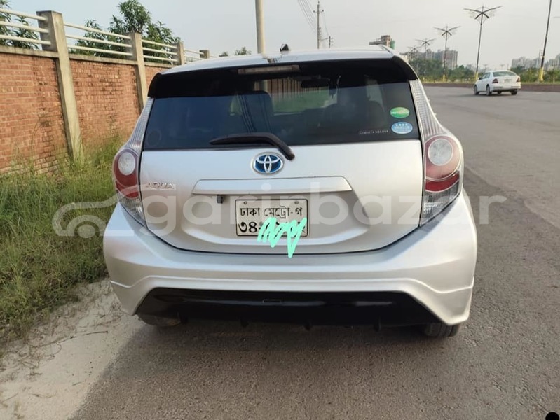 Big with watermark toyota aqua dhaka dhaka 48427