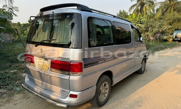 Buy Used 1997 Toyota Hiace in Dhaka, Dhaka Buy Used 1997 Toyota Hiace in Dhaka, Dhaka
