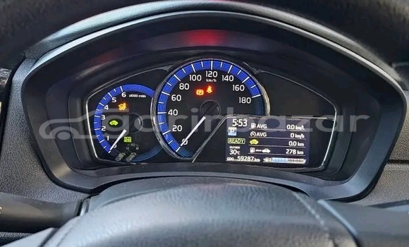 Buy Used Toyota Axio in Abhaynagar, Jessor Buy Used Toyota Axio in Abhaynagar, Jessor