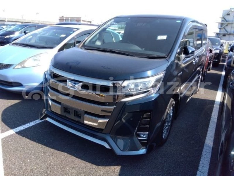 Big with watermark toyota noah dhaka dhaka 48447