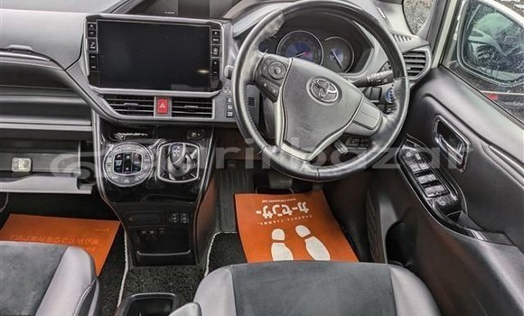 কেনা ব্যবহৃত Toyota Esquire White গাড়ী মধ্যে ঢাকা মধ্যে Dhaka কেনা ব্যবহৃত Toyota Esquire White গাড়ী মধ্যে ঢাকা মধ্যে Dhaka