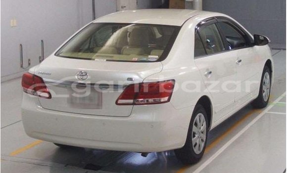 Buy Used 2018 Toyota Premio in Dhaka, Dhaka Buy Used 2018 Toyota Premio in Dhaka, Dhaka