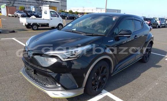 Buy Used 2019 Toyota C-HR in Dhaka, Dhaka Buy Used 2019 Toyota C-HR in Dhaka, Dhaka