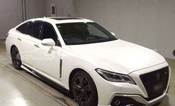 Buy Used 2020 Toyota Crown in Dhaka, Dhaka Buy Used 2020 Toyota Crown in Dhaka, Dhaka