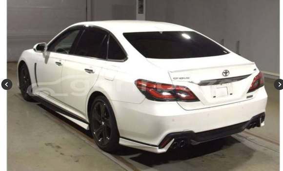 Buy Used 2020 Toyota Crown in Dhaka, Dhaka Buy Used 2020 Toyota Crown in Dhaka, Dhaka