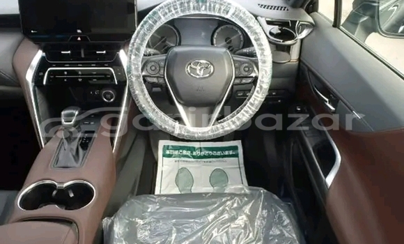 Buy Used Toyota Harrier elegence non hybrid 2019 in Bandarban, Bandarban Buy Used Toyota Harrier elegence non hybrid 2019 in Bandarban, Bandarban