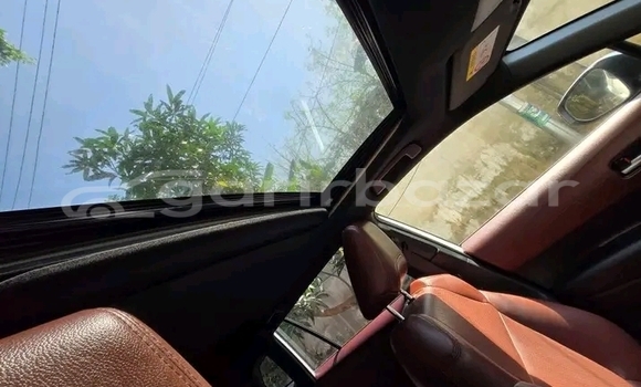 Buy Used Toyota corolla cross in Bandarban, Bandarban