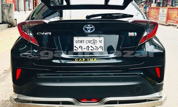 Buy Used 2017 Toyota CH-R in Dhaka, Dhaka Buy Used 2017 Toyota CH-R in Dhaka, Dhaka