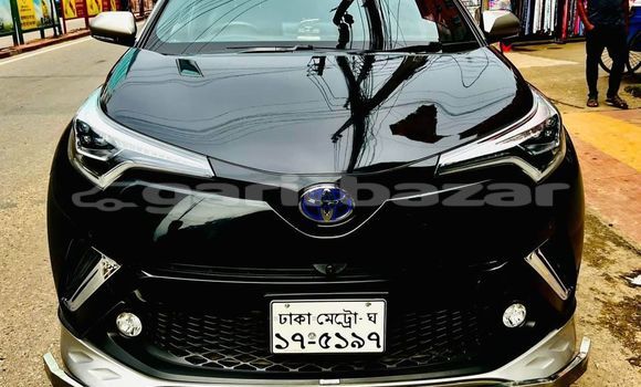 Buy Used 2017 Toyota CH-R in Dhaka, Dhaka Buy Used 2017 Toyota CH-R in Dhaka, Dhaka
