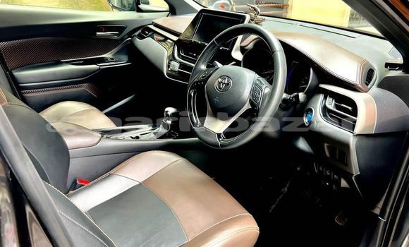 Buy Used 2017 Toyota CH-R in Dhaka, Dhaka Buy Used 2017 Toyota CH-R in Dhaka, Dhaka