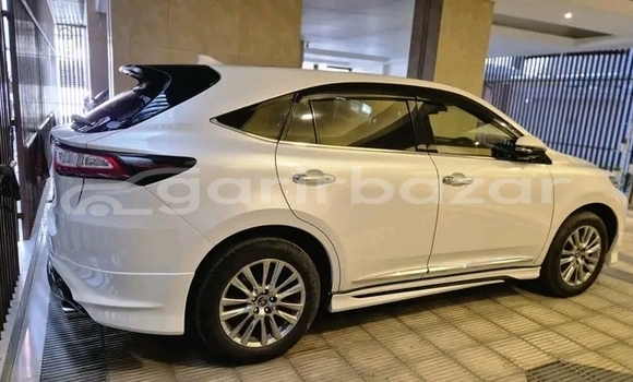 কেনা ব্যবহৃত Toyota Harrier hybrid z pre order 2020 White গাড়ী মধ্যে বাজিতপুর মধ্যে Kishorganj কেনা ব্যবহৃত Toyota Harrier hybrid z pre order 2020 White গাড়ী মধ্যে বাজিতপুর মধ্যে Kishorganj