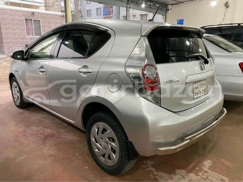 Big with watermark toyota aqua g hybrid purple 2019 kishorganj bajitpur 48587