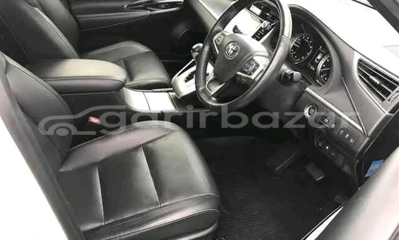 কেনা ব্যবহৃত Toyota Harrier non hybrid sunroof 2019 White গাড়ী মধ্যে বাজিতপুর মধ্যে Kishorganj কেনা ব্যবহৃত Toyota Harrier non hybrid sunroof 2019 White গাড়ী মধ্যে বাজিতপুর মধ্যে Kishorganj