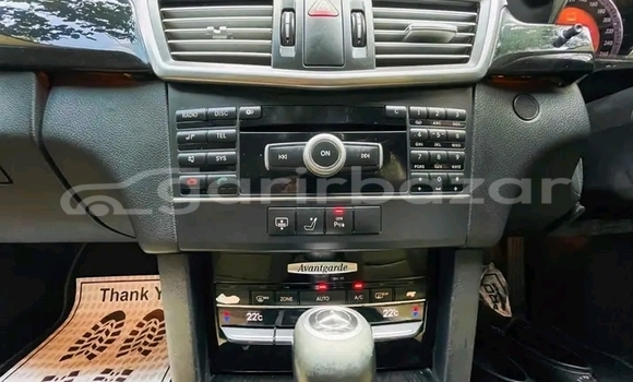 Buy Used Mercedes-Benz E 250 in Bajitpur, Kishorganj Buy Used Mercedes-Benz E 250 in Bajitpur, Kishorganj