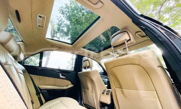 Buy Used Mercedes-Benz E 250 in Bajitpur, Kishorganj Buy Used Mercedes-Benz E 250 in Bajitpur, Kishorganj