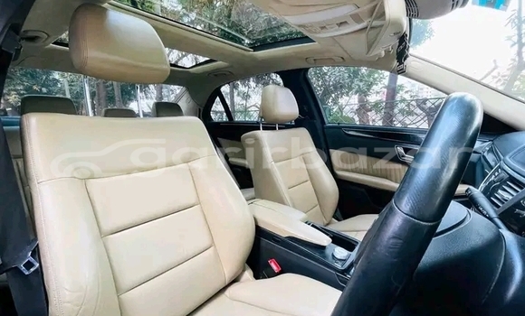 Buy Used Mercedes-Benz E 250 in Bajitpur, Kishorganj Buy Used Mercedes-Benz E 250 in Bajitpur, Kishorganj