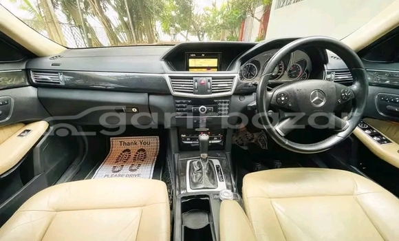 Buy Used Mercedes-Benz E 250 in Bajitpur, Kishorganj Buy Used Mercedes-Benz E 250 in Bajitpur, Kishorganj