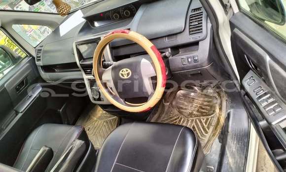 কেনা ব্যবহৃত Toyota Noah White গাড়ী মধ্যে ঢাকা মধ্যে Dhaka কেনা ব্যবহৃত Toyota Noah White গাড়ী মধ্যে ঢাকা মধ্যে Dhaka